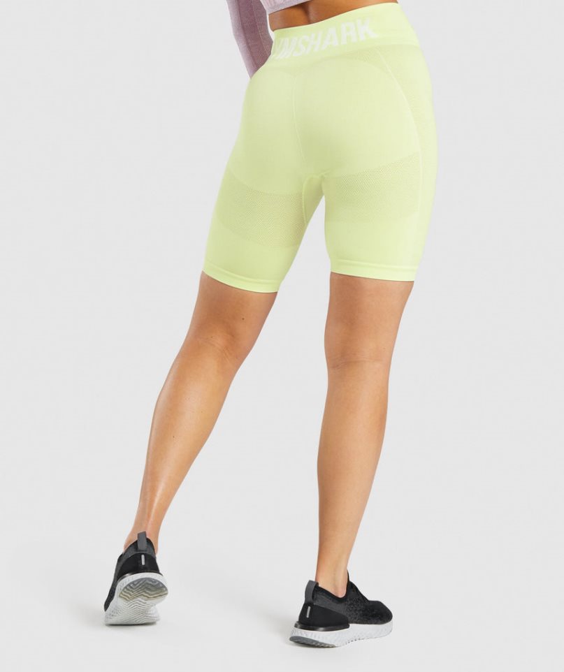 Gymshark Flex Cycling Női Rövidnadrág Sárga | HU-S-475