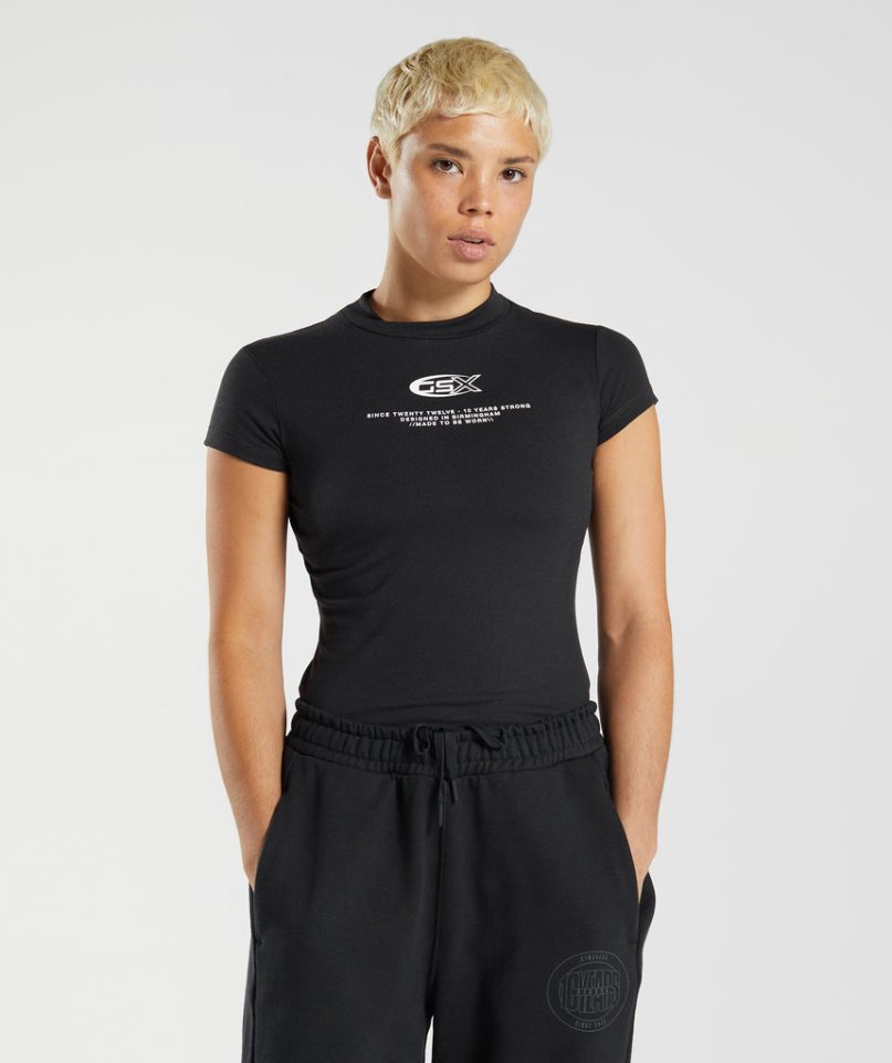 Gymshark GS10 Year Body Fit Női Póló Fekete | HU-Q-867