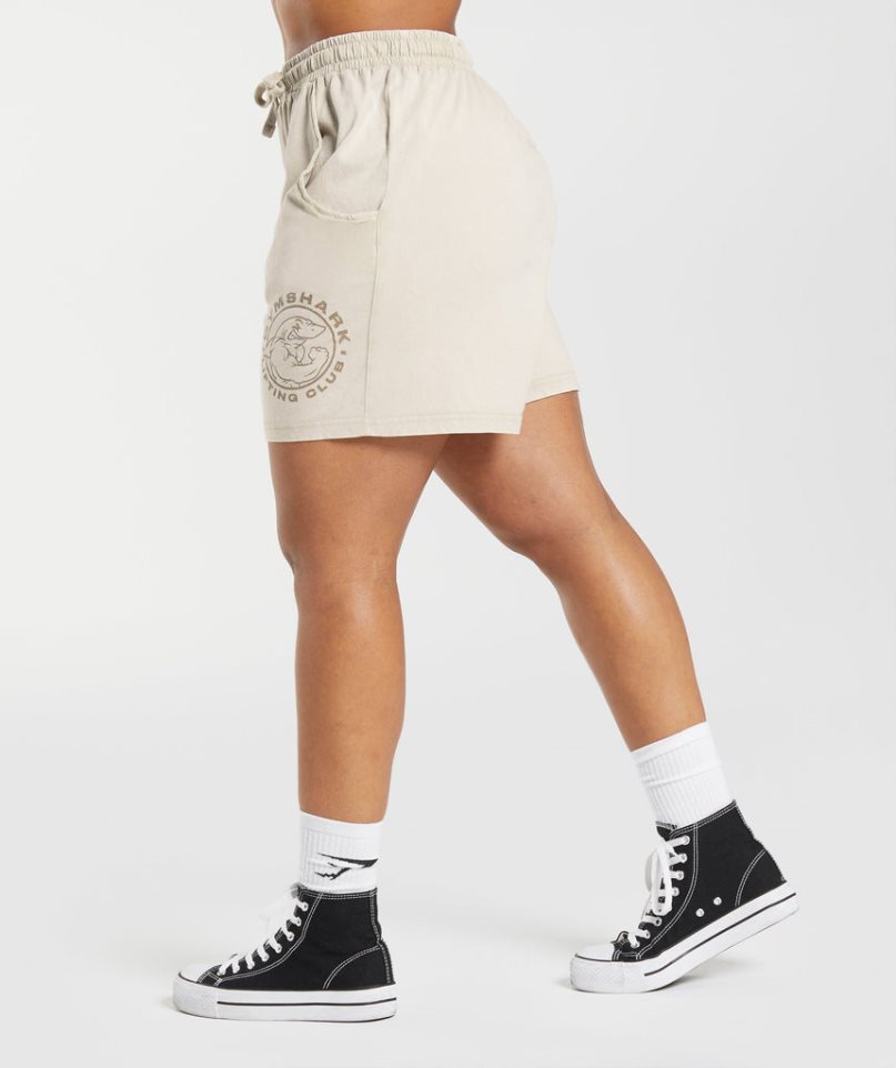 Gymshark Legacy Washed Loose Női Rövidnadrág Bézs | HU-L-891
