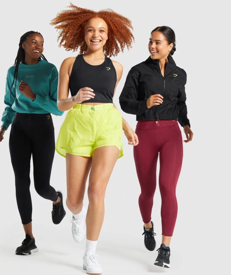 Gymshark Pulse Crop Női Ujjatlan Póló Fekete | HU-V-034