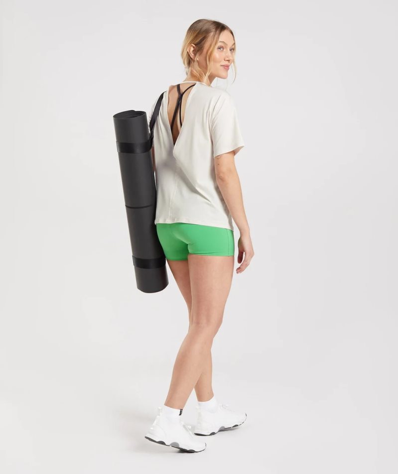 Gymshark Studio Női Póló Fehér | HU-A-567